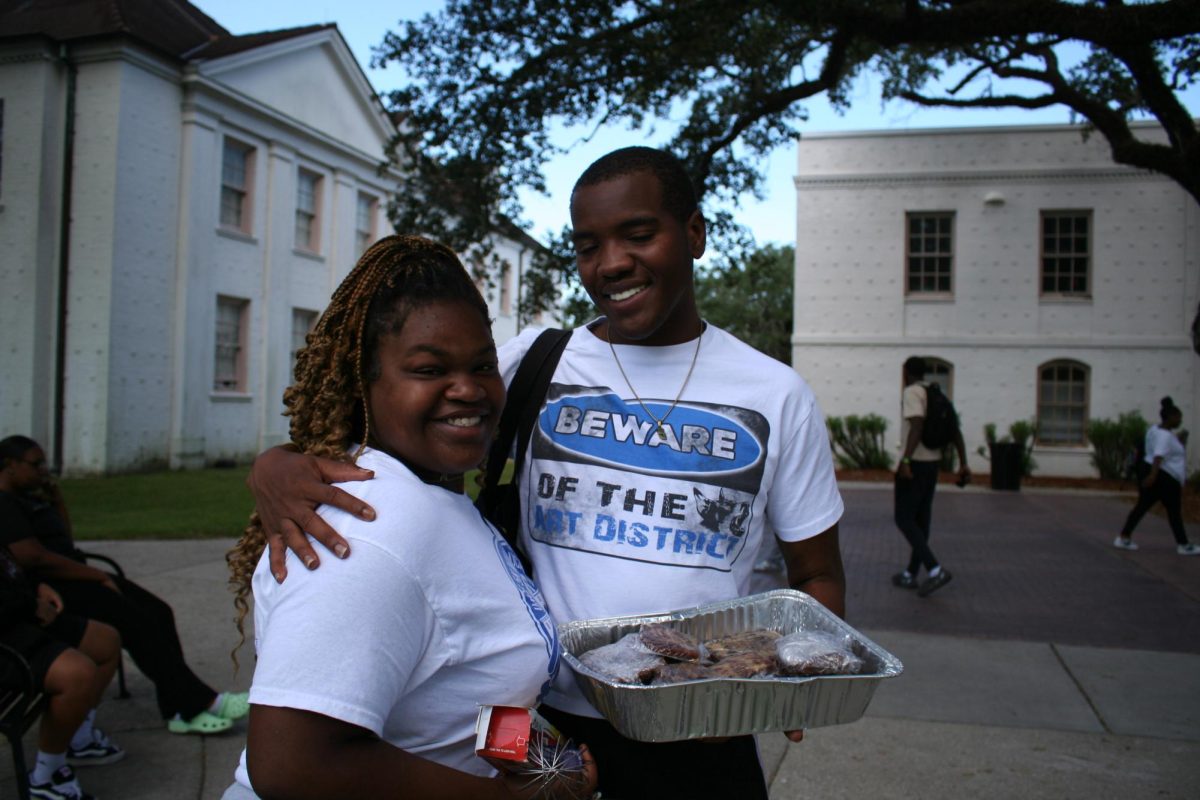 'Everybody Eats' is Making Sure that at Dillard, Everybody Eats